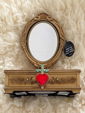 New BBW x Disney Villains Snow White Evil Queen Flippable Mirror Jewelry Holder